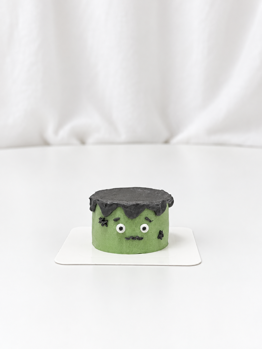 Halloween Micro Cakes